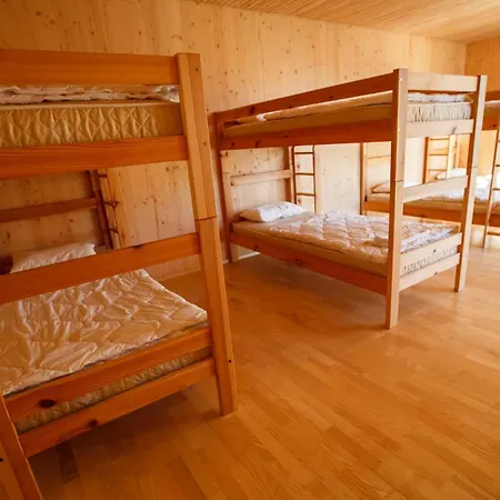 Youth Punkl Hostal *