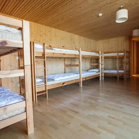 Youth Punkl Hostal Ravne na Koroskem